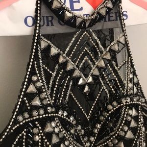 Size 2 Camille la Vie Evening gown ✨ 5’2 ladies!!!